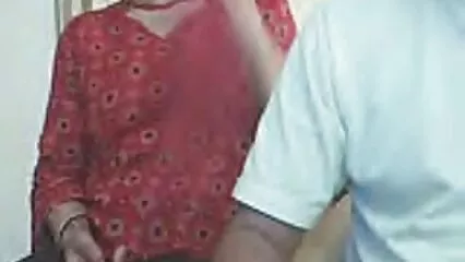 కిరిల్ ఒక ముద్దు లో సెక్స్ తెలుగు తెలుగు సెక్స్ క్లాస్మేట్ రమ్మని నిర్వహించేది.